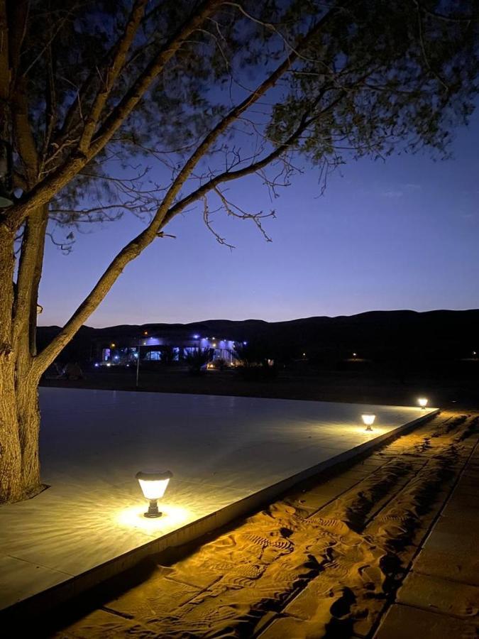 Safari Desert Camp Shāhiq Екстериор снимка