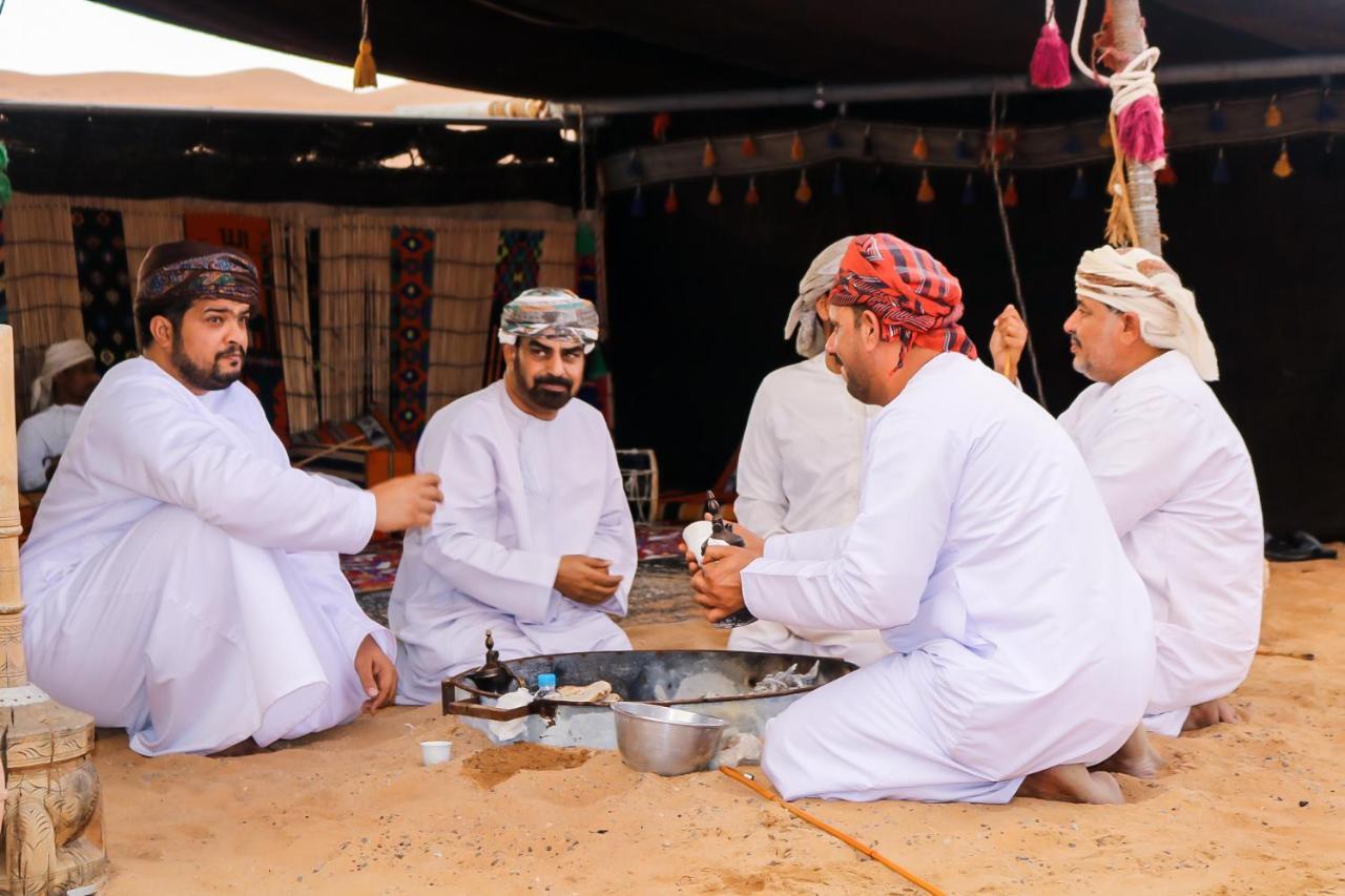 Safari Desert Camp Shāhiq Екстериор снимка